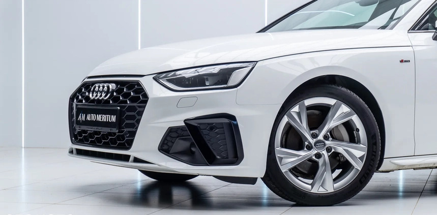 Audi A4 cena 149900 przebieg: 99760, rok produkcji 2019 z Łódź małe 562
